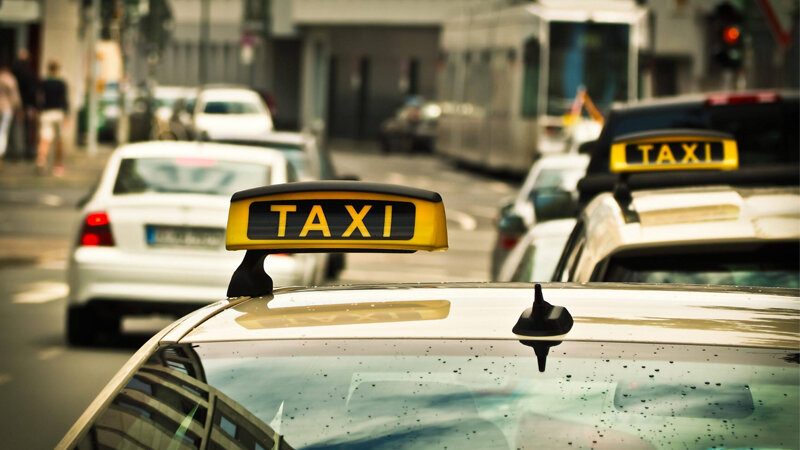 Taksilərlə bağlı yeni qaydalar: Bundan sonra... (VİDEO)