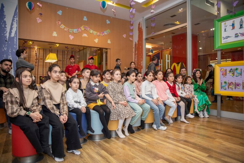 "McDonald’s Azərbaycan" və DSMF şəhid övladları üçün xeyriyyə tədbiri keçirib - FOTO - VİDEO