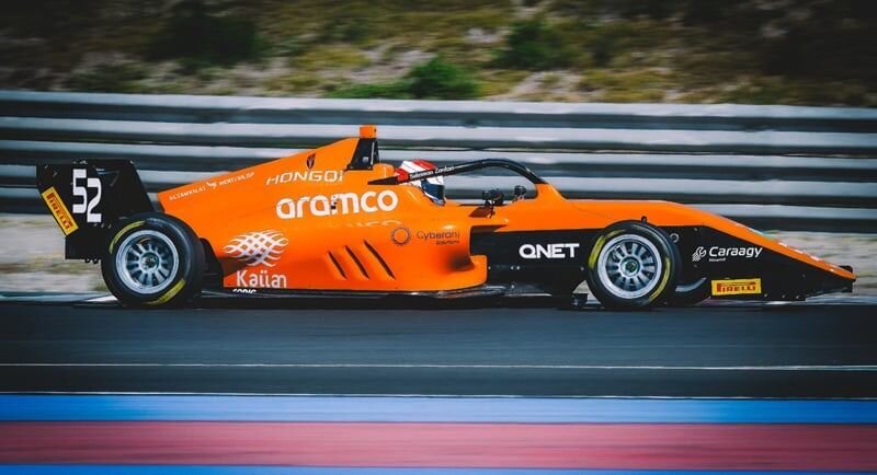 QNET Formula 4 yarışının sponsoru oldu