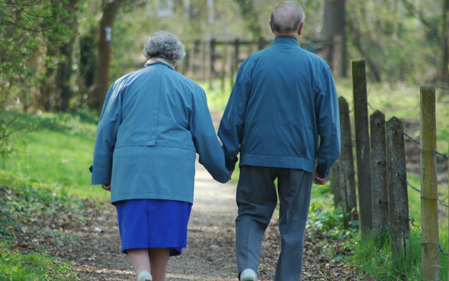 "Qeyri-rəsmi nikahda yaşayırdılar, atam öləndən sonra evimizi almaq istəyir"