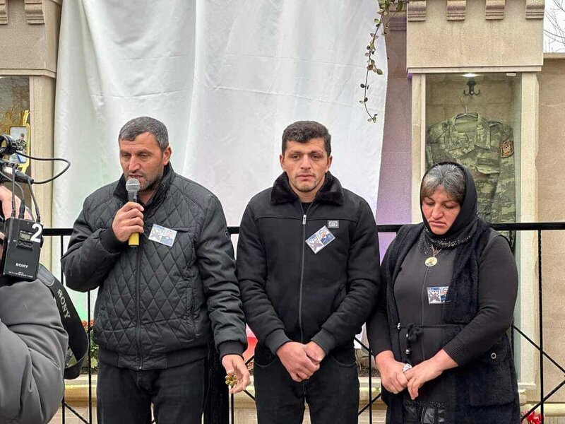 Şəhidin yeganə qardaşı vəfat etdi - Fotolar