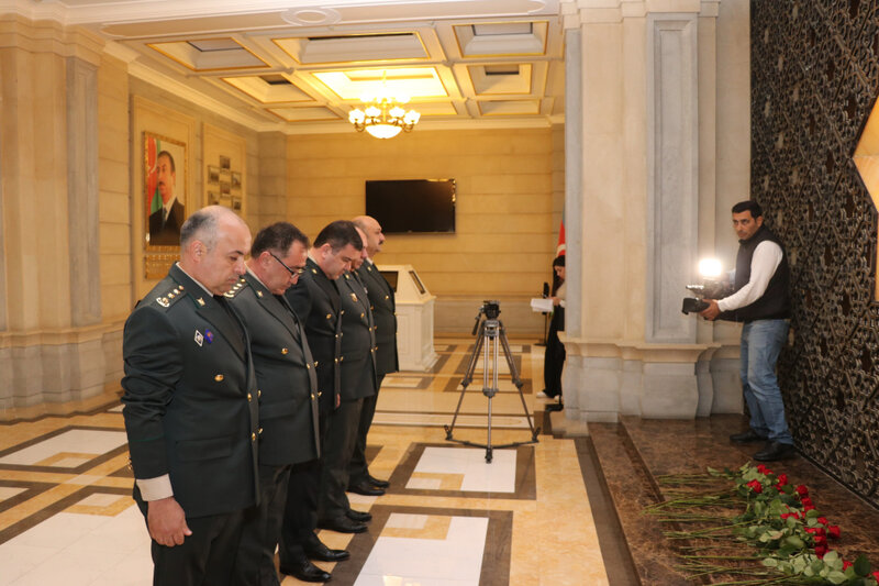 Hərbi Prokurorluqda Ümummilli Liderin anadan olmasının 101-ci ildönümü münasibətilə tədbir keçirilib