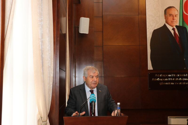 Hərbi Prokurorluqda Ümummilli Liderin anadan olmasının 101-ci ildönümü münasibətilə tədbir keçirilib