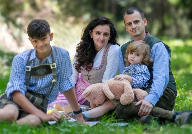 Azərbaycanlı Leyla ilə avstriyalı Berndin ailəsi: İtmiş telefonla başlayan eşq hekayəsi