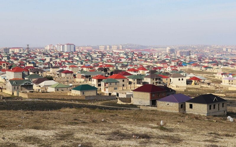 Bakıda sotu bir milyon manata torpaq sahələri satılır