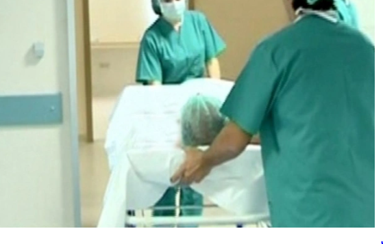 Həkim göndəriş vermədi, qadın doğuş zamanı qanaxmadan öldü