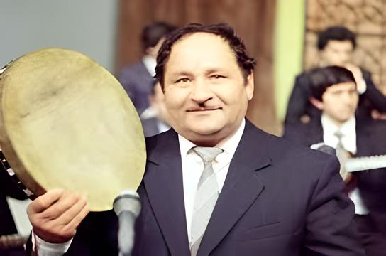 Evini keçmiş arvadına verdi, özü mehmanxanada qaldı: Ona fəxri ad niyə verilməyib?