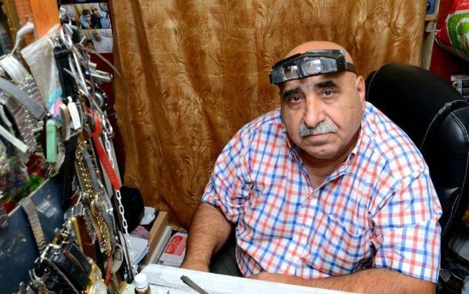 "Yerim yoxdur, "padval"da işləyirəm, o vaxt Hacıbala Abutalıbova dedim, dedi ki..."