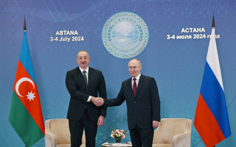 Astanada İlham Əliyevin Vladimir Putin ilə görüşü olub