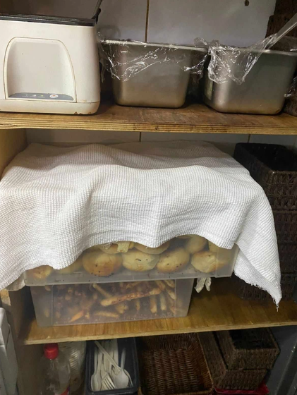 Bakıda mətbəxində siçovul gəzən restoranın fəaliyyəti dayandırıldı