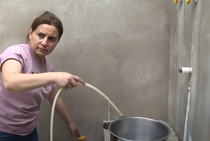 "Hövsan bağları"nın su problemi: Sakinlər şikayətçidirlər