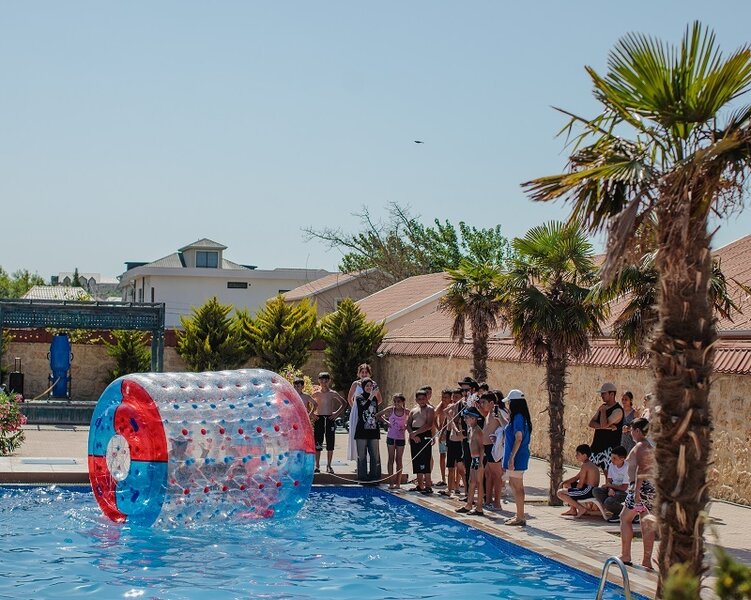 "McDonald's Azərbaycan" 44 günlük Vətən müharibəsi qazilərinin övladları üçün yay düşərgəsində istirahət təşkil edib - FOTO