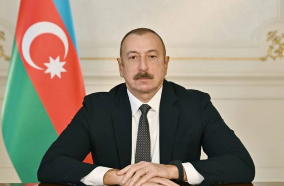 İlham Əliyev misirli həmkarını təbrik etdi