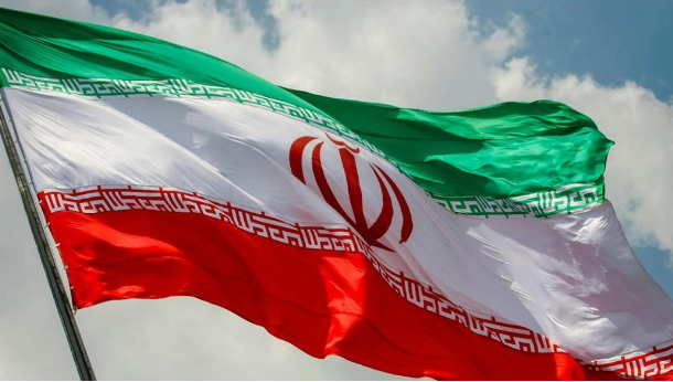 İran ölkənin hava məkanının böyük hissəsini bağladı