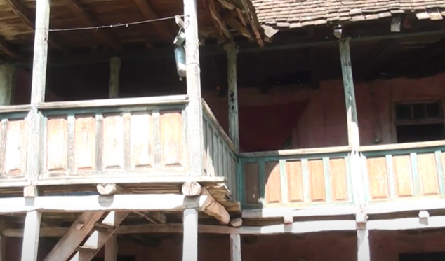 İsmayıllıda ev ilanların yuvasına çevrilib