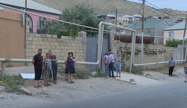 Lökbatan sakinləri NARAZIDIRLAR: "İki ildir içməli su verilmir"