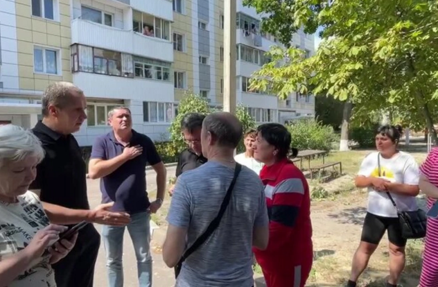 Rusiyanın Belqorod vilayətində sərhəddə gərginlik: Sakinlərin təxliyəsinə başlanıldı