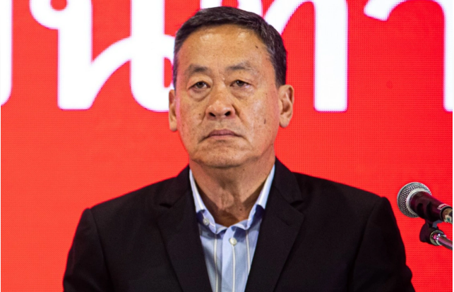 Tailandda məhkəmə baş naziri vəzifəsindən uzaqlaşdırıb