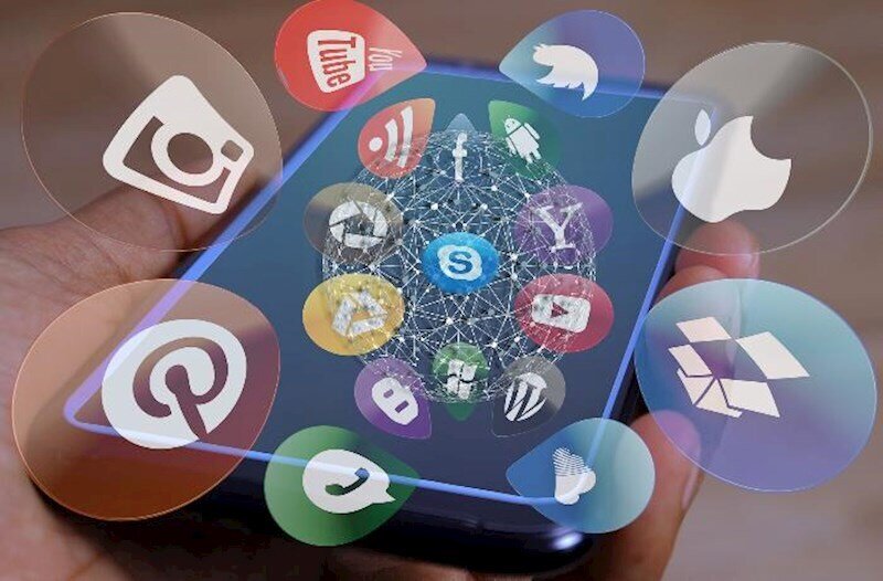 Sosial medianın zərərləri nələrdir ? - AÇIQLAMA
