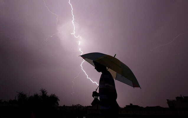 Azərbaycanda yeniyetməni ildırım vurub öldürdü