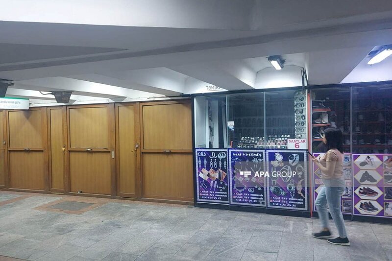 "20 Yanvar" metrosunda mağazalar bağlandı - FOTO