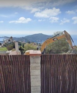 Deputat düşmən ölkəyə sərmayə yatırır? - İddia (Fotolar)