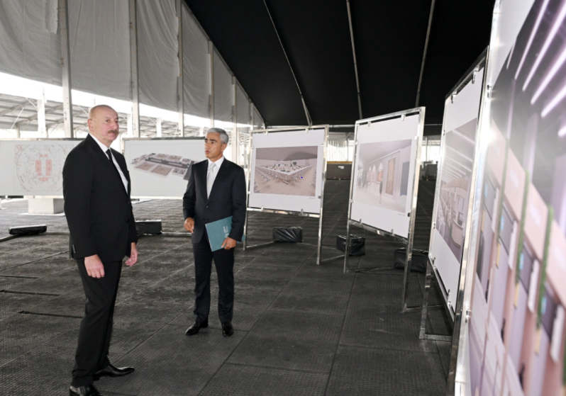 İlham Əliyev Bakı Olimpiya Stadionu ərazisində COP29-a hazırlıqla bağlı görülən işlərlə tanış olub