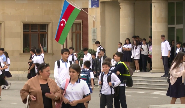 Bakıda məktəb heç bir səbəb göstərilmədən BAĞLANIR? - AÇIQLAMA