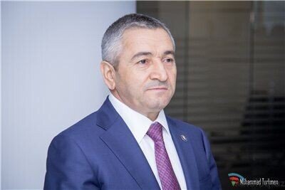 SABUNÇUDA ŞOK OLAY - İcra başçısı vətəndaşların torpaqlarını təkrar onlara satır