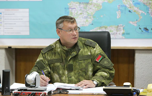 Belaruslu general Bakıya gəldi