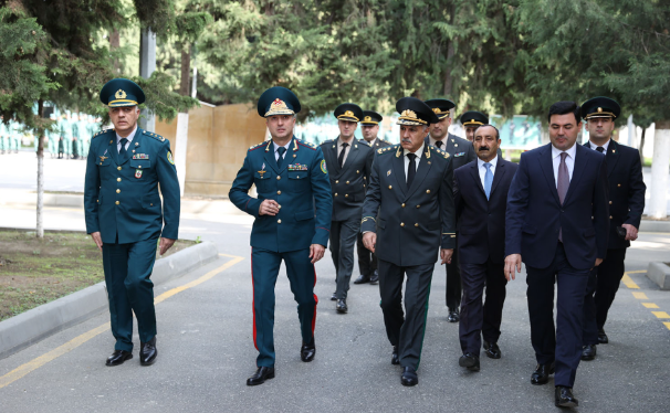 Hərbi prokuror Dövlət Sərhəd Xidmətinin hərbi qulluqçuları ilə görüşüb