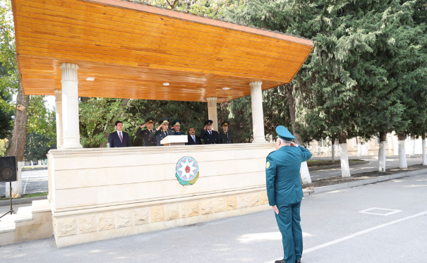 Hərbi prokuror Dövlət Sərhəd Xidmətinin hərbi qulluqçuları ilə görüşüb