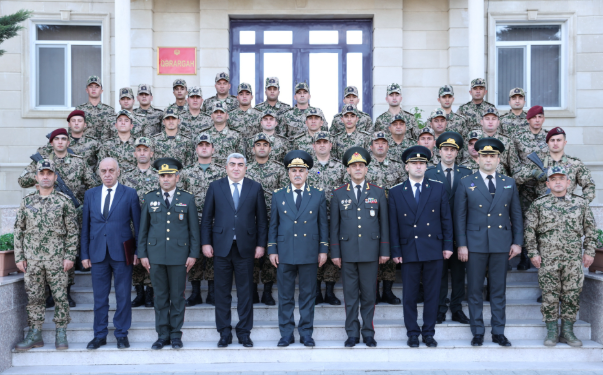 Hərbi prokuror DİN-in Daxili Qoşunlarının hərbi qulluqçuları ilə görüşüb