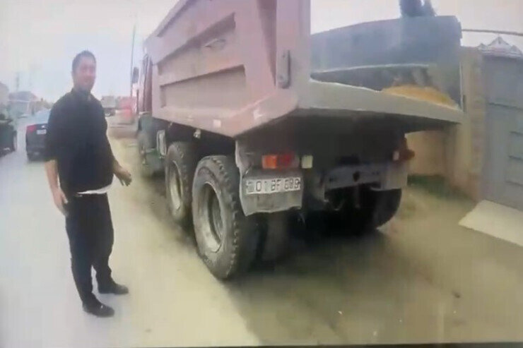 "Kamaz" sürücüsü özünə xəsarət yetirib polisə şər atdı - ANBAAN VİDEO