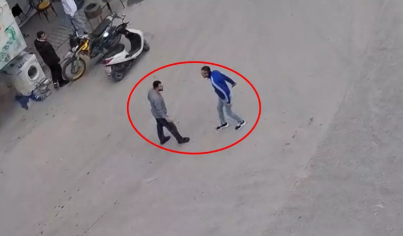 Qanlı duel kameralara düşüb - VİDEO