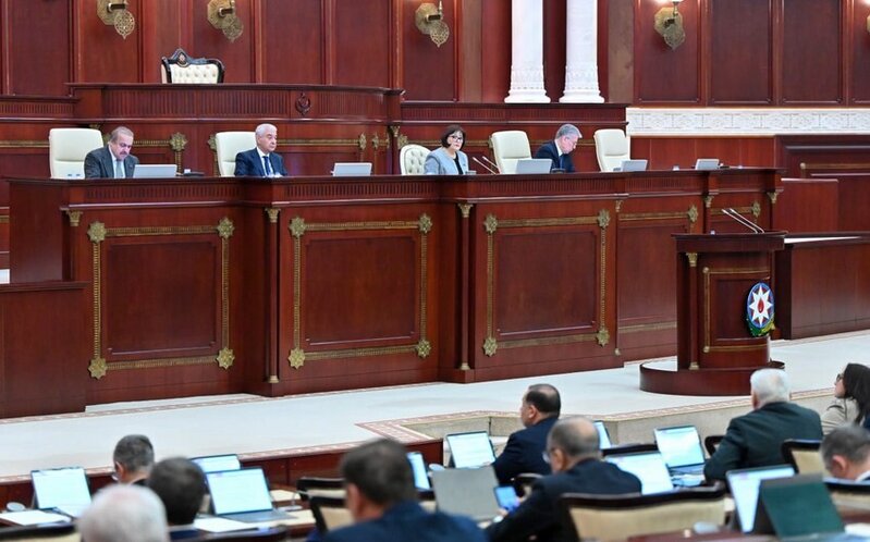 Milli Məclisin növbəti plenar iclası başlayıb