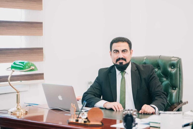 Valideynlik hüququ: Uşaq nə zaman atanın himayəsində qalır? - AÇIQLAMA