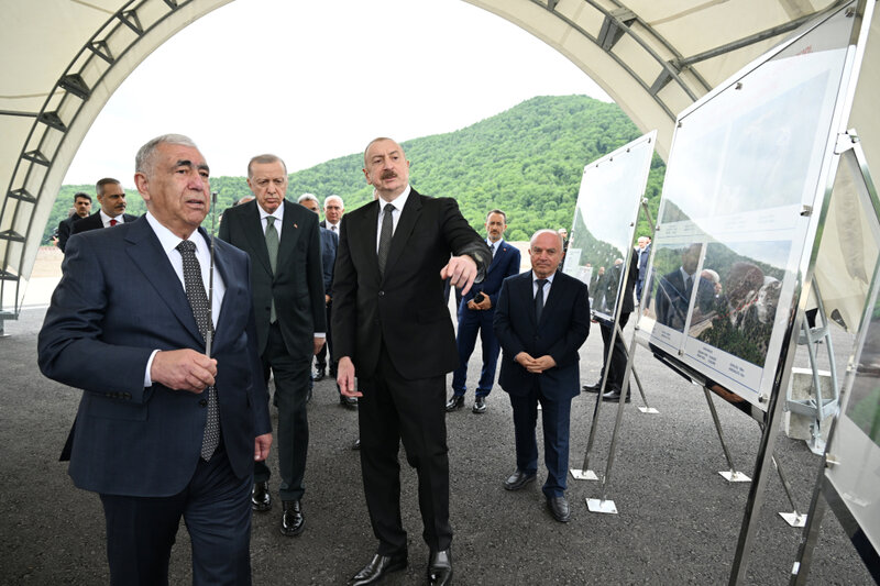 Prezidentlər Kəlbəcər-Laçın avtomobil yolunda - FOTOLAR