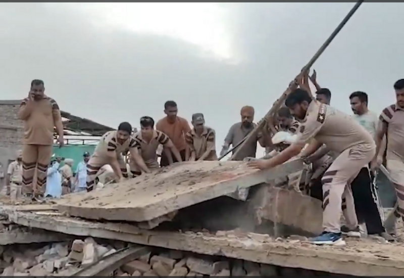 Hindistanda fabrikdə güclü PARTLAYIŞ - VİDEO