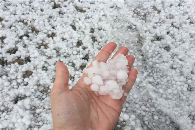 Xankəndiyə dolu və leysan yağır - VİDEO