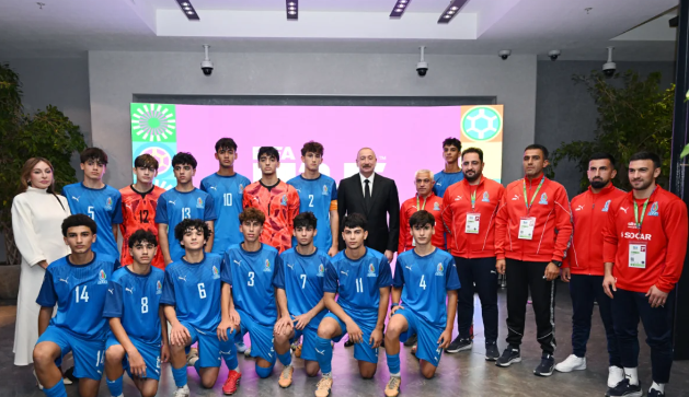 Prezident İlham Əliyev FIFA U-15 dünya çempionatının və festivalının açılış mərasimini izləyib - YENİLƏNİB+Foto/Video