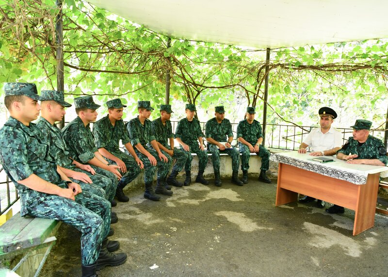 Dövlət Sərhəd Xidməti Hərbi Prokurorluqla birgə maarifləndirmə tədbirləri keçirmişdir