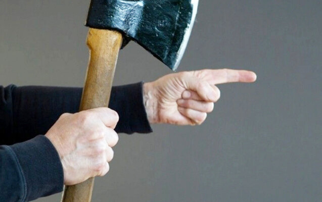 Balta ilə sakinləri qorxudan şəxslə bağlı - RƏSMİ AÇIQLAMA