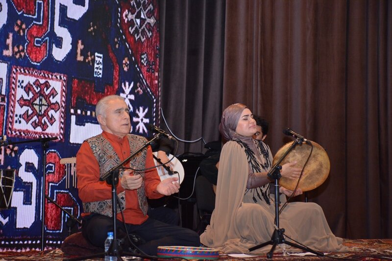 "Atam mənə zirvədə dayanmağı öyrətdi"