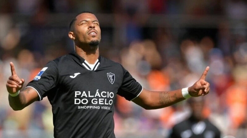 "Qarabağ" braziliyalı hücumçu transfer edir