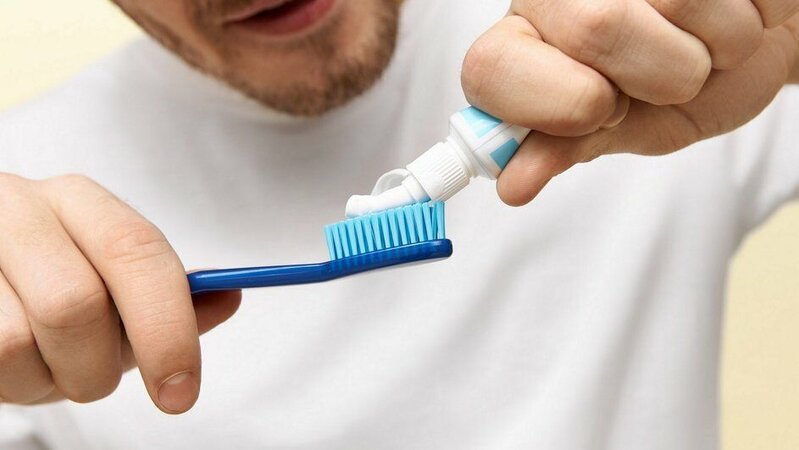 Alimlər insan saçından diş məcunu hazırlayacaqlar