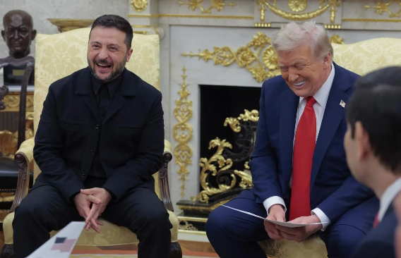 Tramp və Zelenski bir-birilərinə hansı hədiyyələri veriblər?