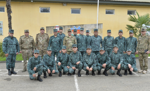 Hərbi prokuror DSX-nin çətin relyefdə qulluq edən hərbi qulluqçuları ilə görüşüb