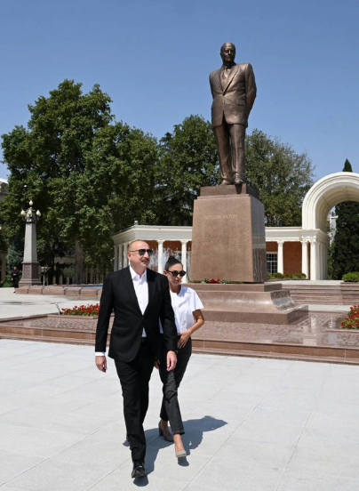 İlham Əliyev və Mehriban Əliyeva Gəncə şəhərində olublar