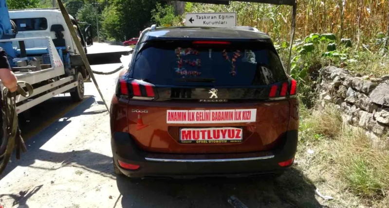 Toy mərasimində açılan atəş faciəyə səbəb oldu: 1 ölü, 2 yaralı